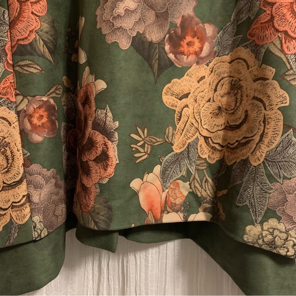 Anis.A Floral blooming soft asymmetrical button coat wearable art M - Picture 9 of 17